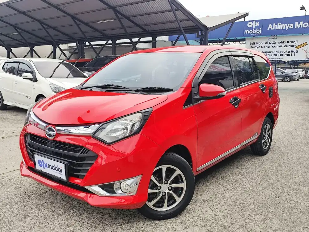 DP MURAH - Daihatsu Sigra 1.2 R Deluxe Bensin-AT 2016