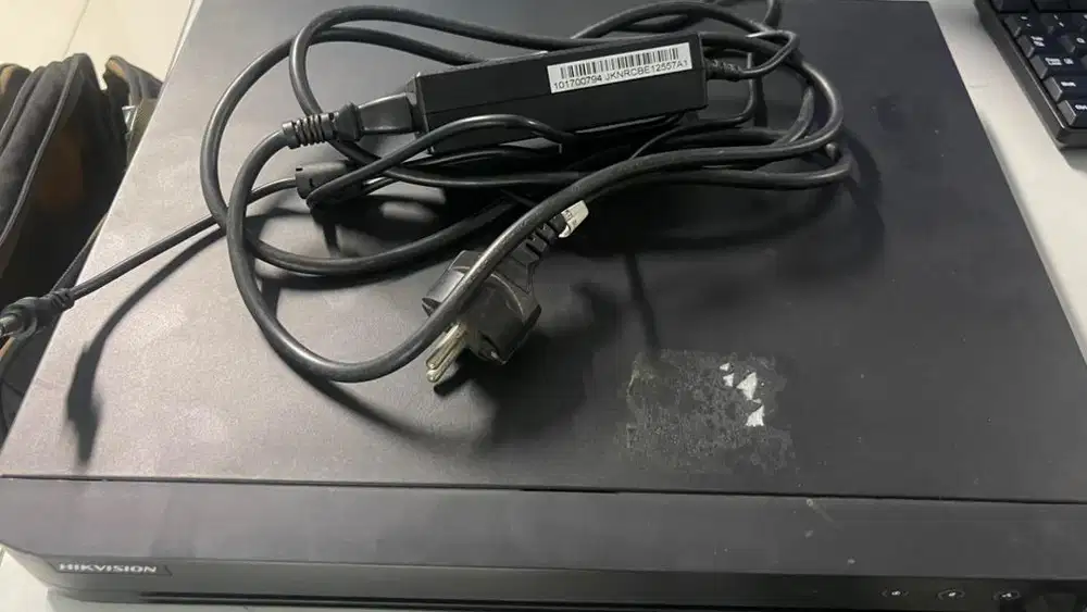 DVR HIKVISION 24CH + HDD 8TB