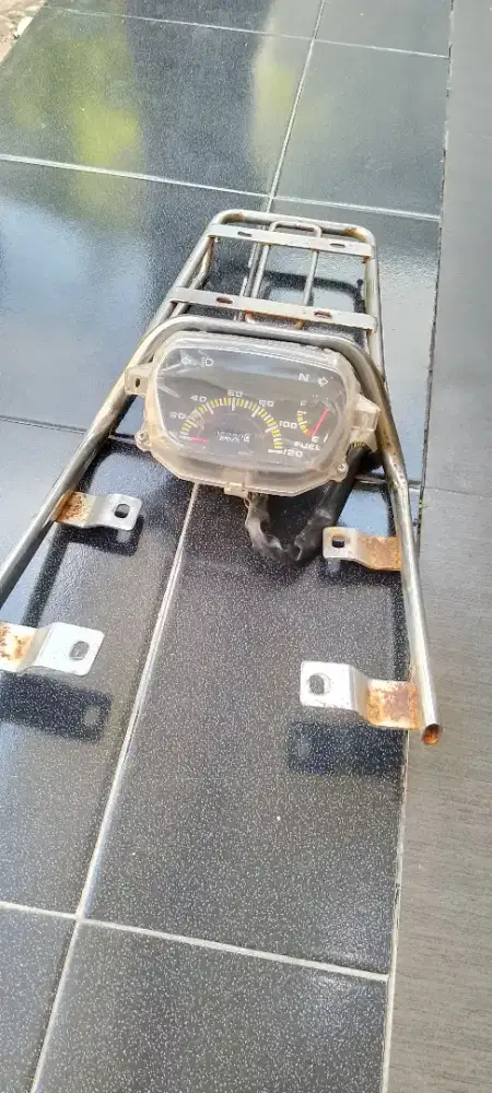 Behel astrea & speedometer astrea grand