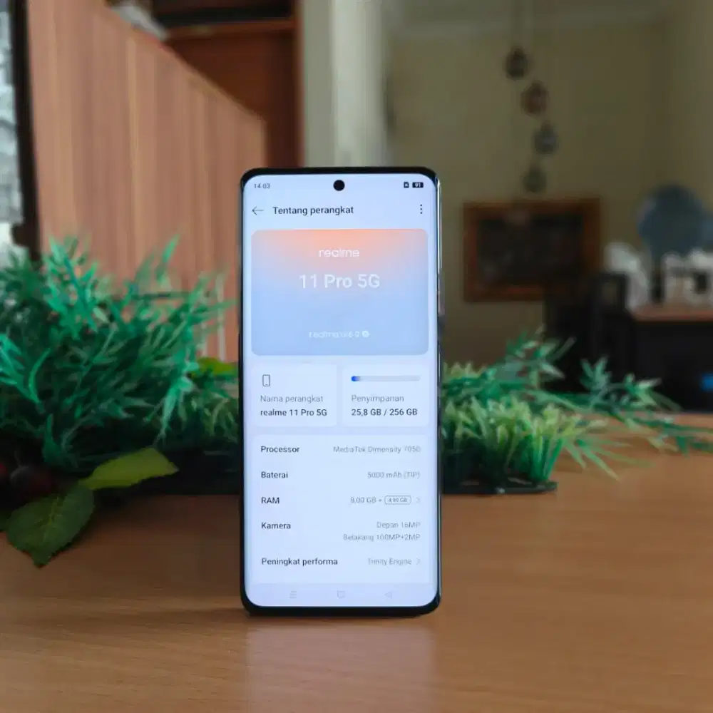 Realme 11 Pro  Ram 8+4/256 GB
Batangan