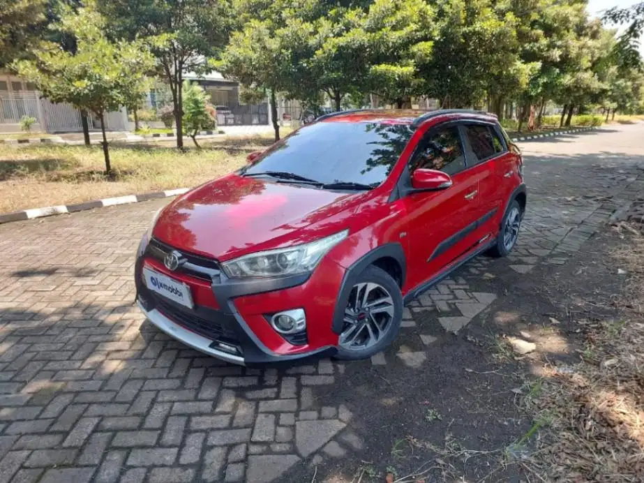 DP MURAH Toyota Yaris 1.5 S Bensin-MT 2017 MERAH VB