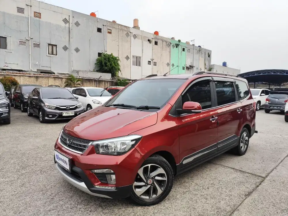 DP MURAH - Wuling Confero S 1.5 L Lux Plus Bensin-MT 2020
