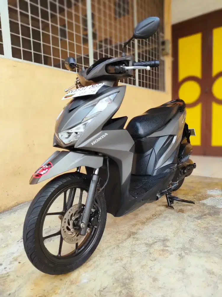 Honda Beat / Beat 110 Fi 2023 Deluxe, Grey Premium Doff, Unit Mulus.