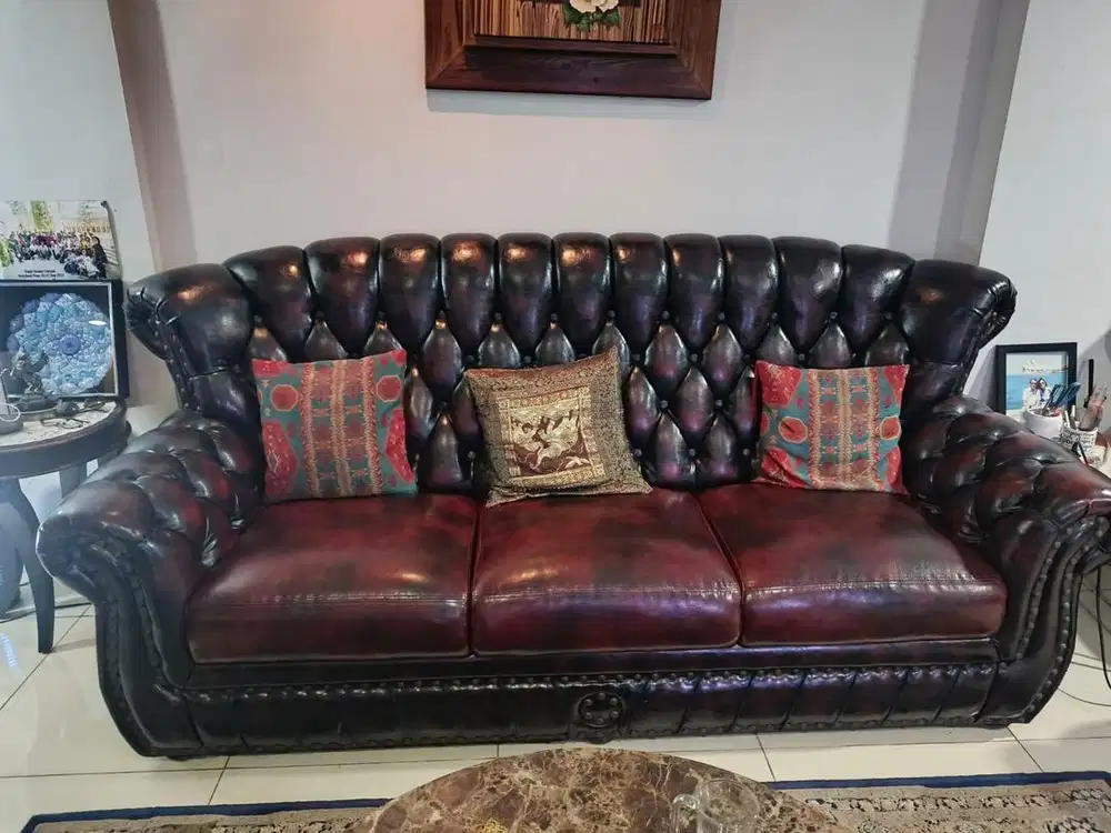 Sofa set chesterfield