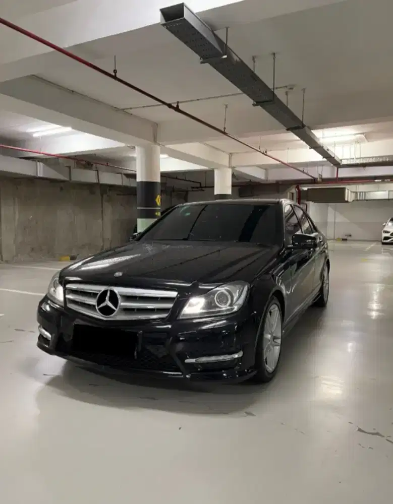 Mercedes Benz C 250 AVG AMG tahun 2013