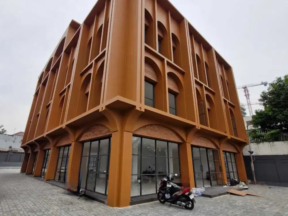 DIJUAL GEDUNG KOMERSIAL KAWASAN RAGUNAN JAKARTA SELATAN