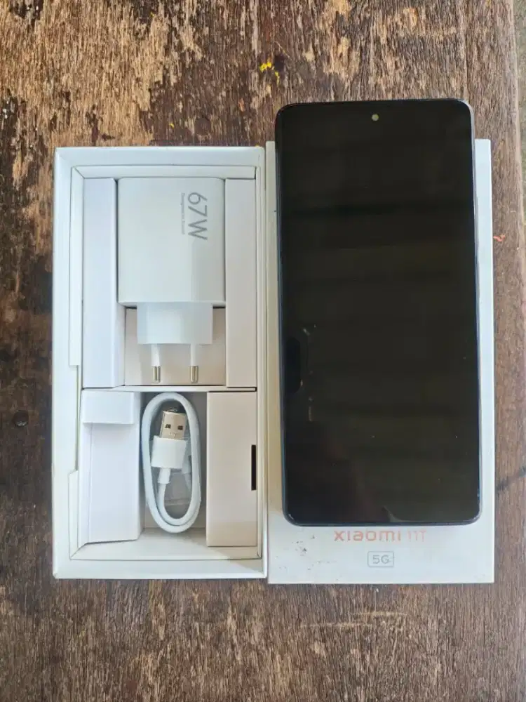 Xiaomi 11t 5g 8/256 fullset