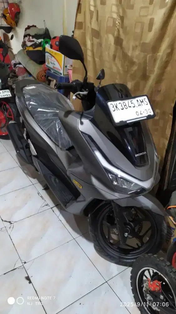 Honda New PCX CBS (Km.1rb) 2025 Like New