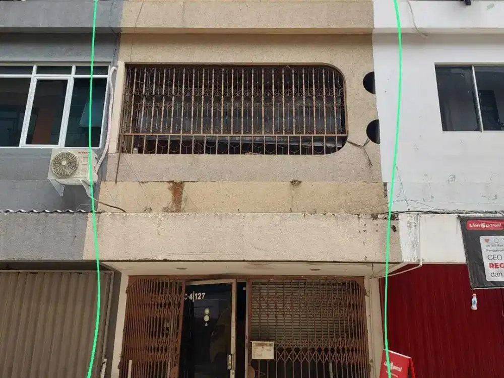 RUKO SIAP HUNI DAN HARGA BISA NEGO BANGET BLOK A KEBAYORAN JAKSEL