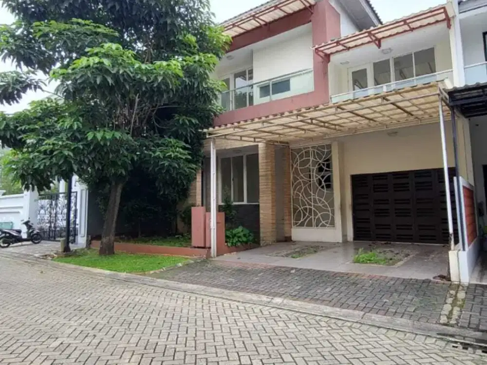 Rumah Luas 2 Lantai Harga Sangat Menarik di Bintaro Sektor 7. 16729