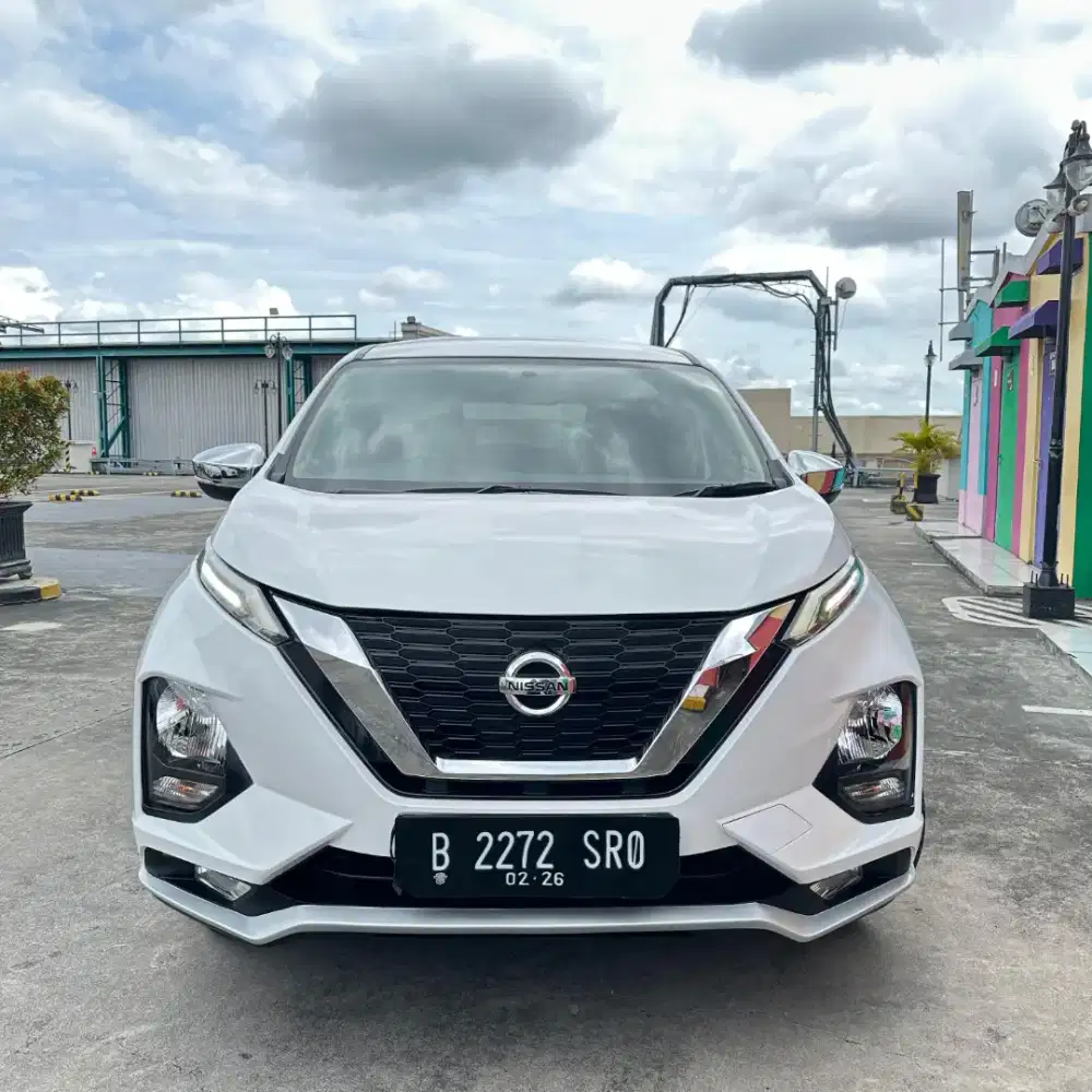 LIVINA VL MATIC 2019