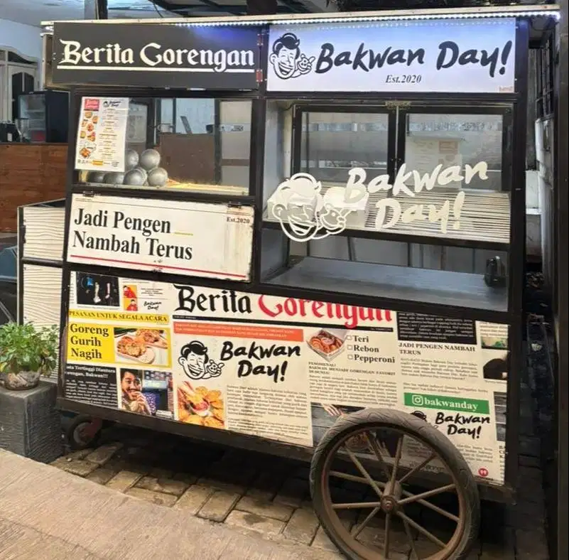 JUAL GEROBAK BEKAS BAKWAN DAY KONDISI BAGUS