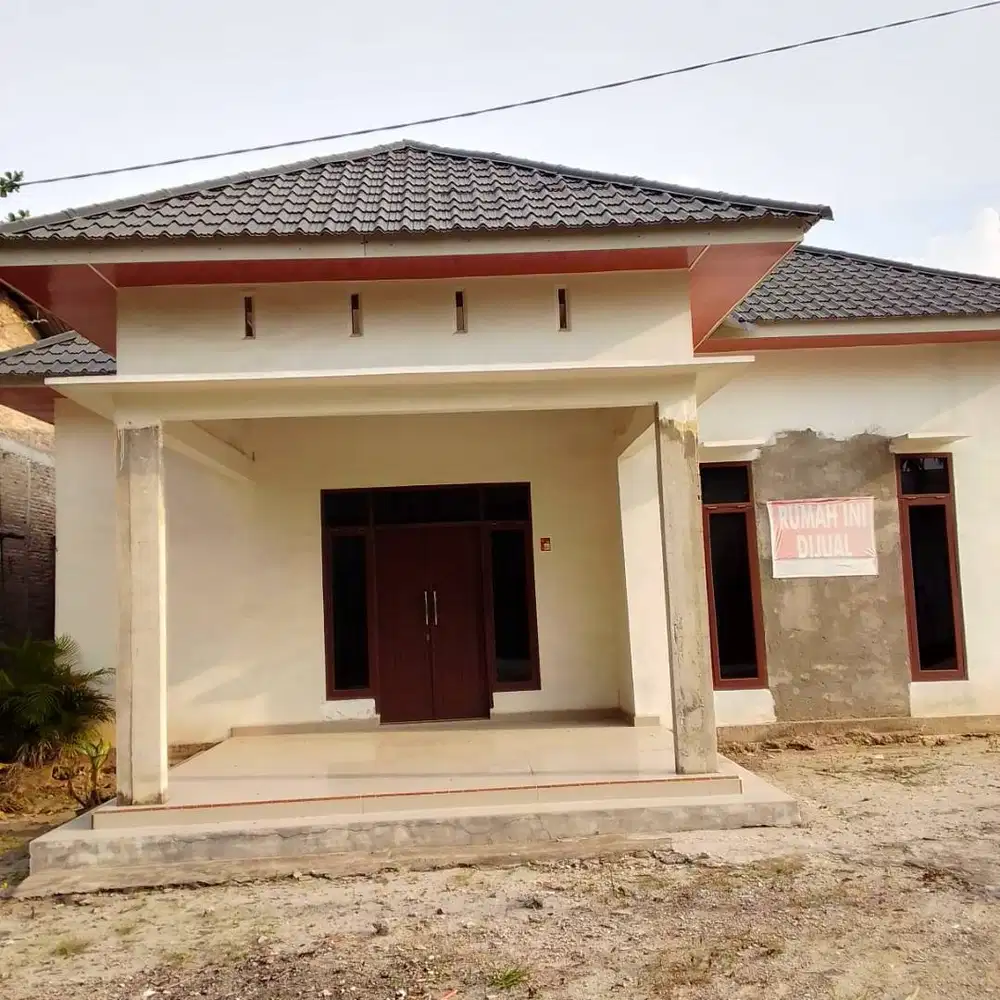 Jual rumah mewah, dengan 4 kamar tidur,dan 4 kamar mandi,bngunan baru,