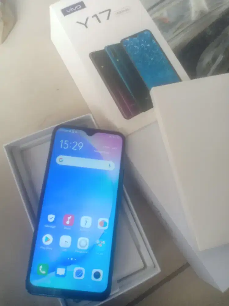 HP BEKAS MERK VIVO Y17 RAM 8