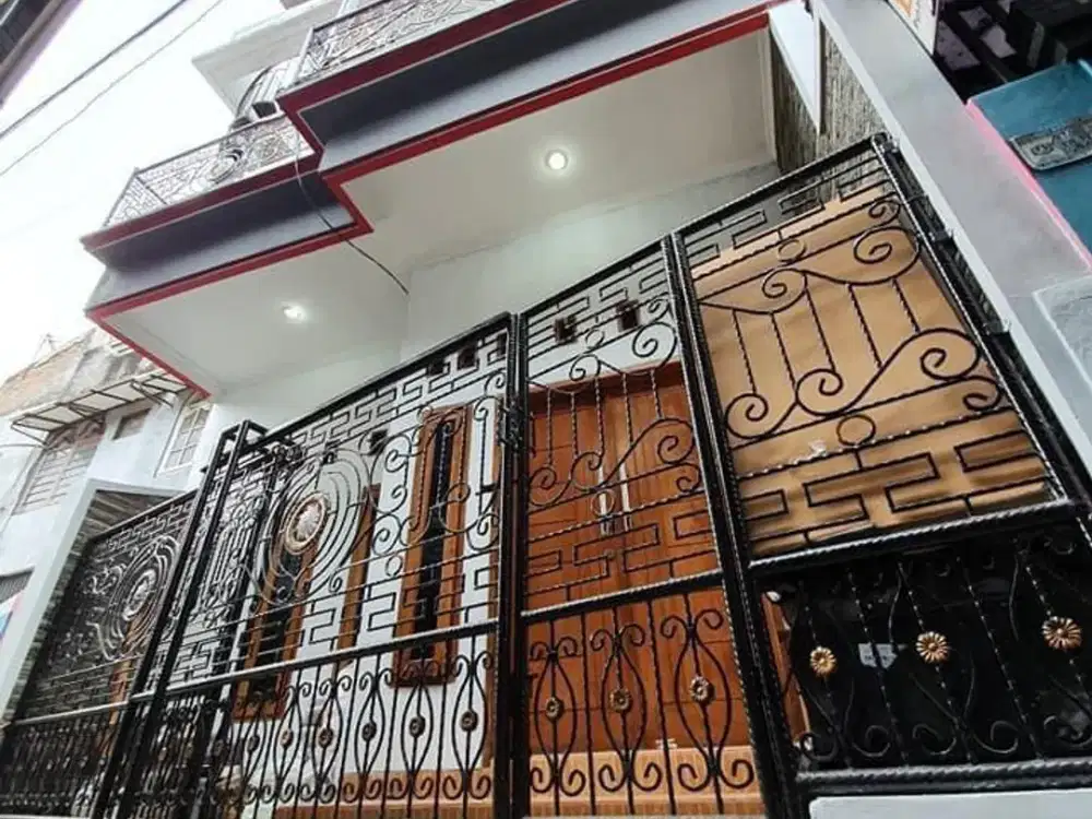 RUMAH BARU BISA JADI KOS2AN LOKASI STRATEGIS DI KEMAYORAN JAKPUS