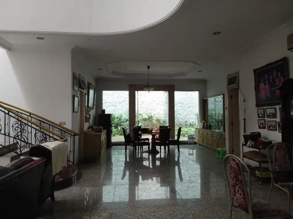 DIJUAL RUMAH INTERCON JAKARTA BARAT