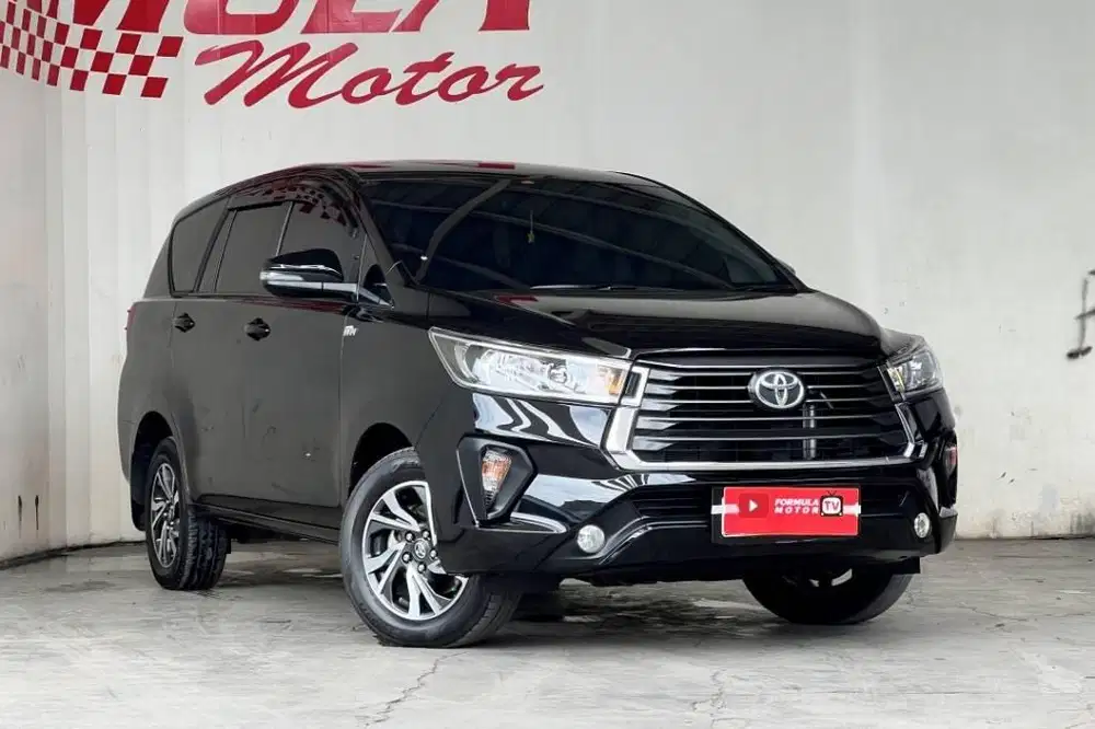 TOYOTA INNOVA G 2.0 A/T 2022 HITAM