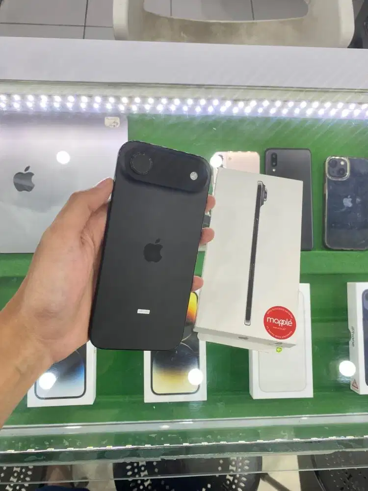 Apple iPhone Air 17 Space Black 256Gb Resmi