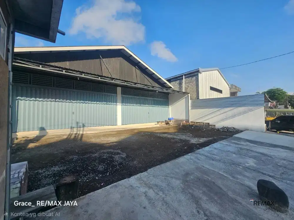 Ruko Gandeng Lokasi Bagus Disewakan, di Tukad Badung, Renon Area