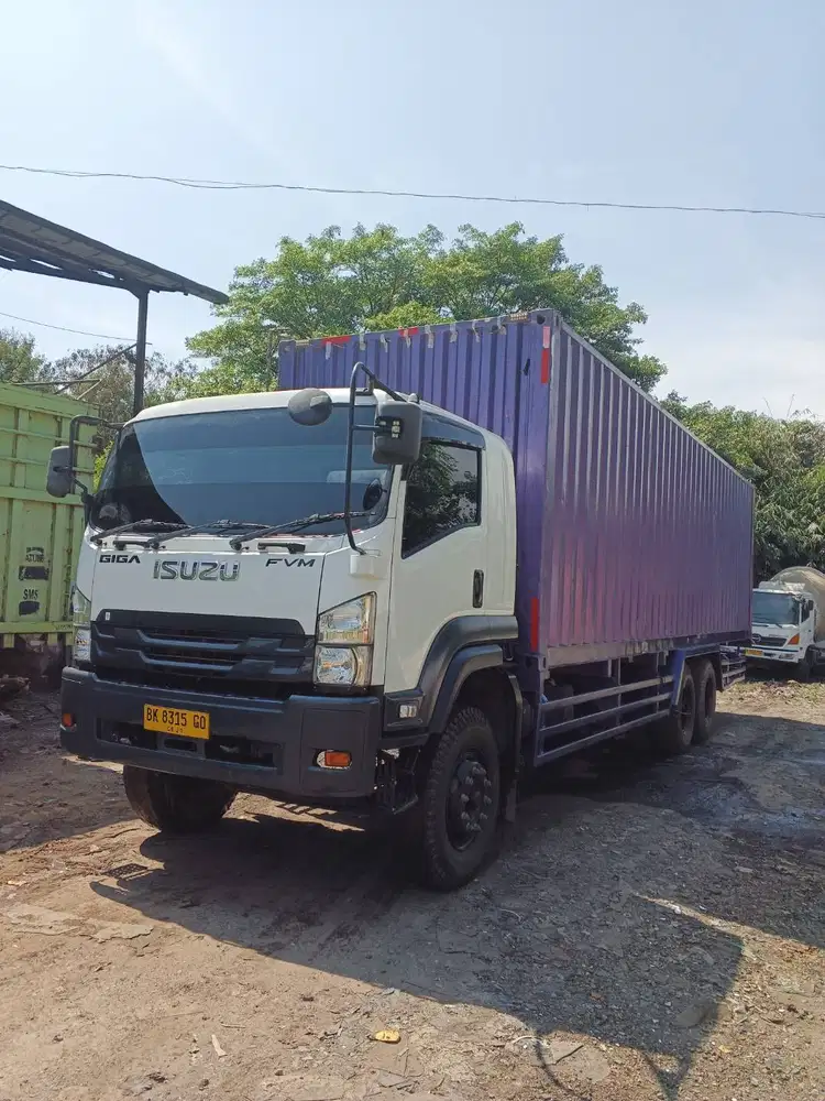 ISUZU FVM 34 U || STNK Tangki Tronton || Siap Kerja