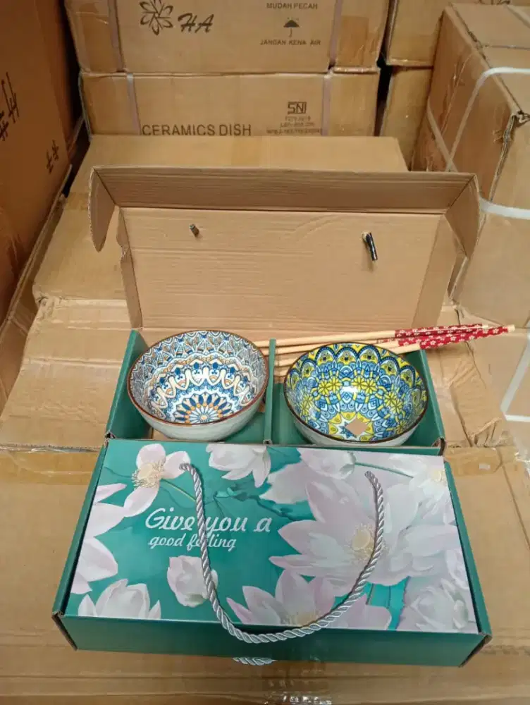 Souvenir mangkok import motif