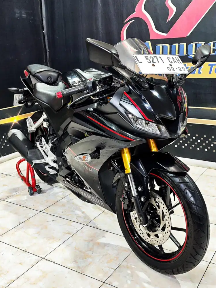 Yamaha All New R15 VVA V3 REG 2019 hitam  glossy cakep