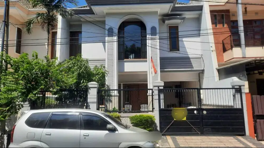 RUMAH 2 LANTAI DI WIYUNG, SURABAYA STRATEGIS