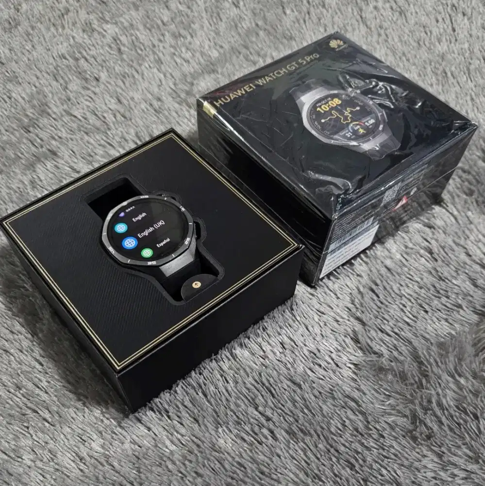 Huawei Watch GT5 Pro Black like new