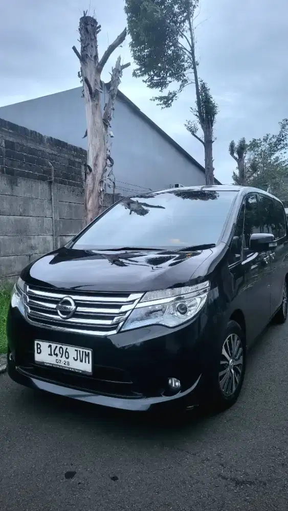 Nissan Serena 2017 AT