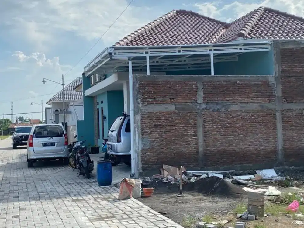 rumah minimalis siap huni dan pesan bangun bisa beli tanahnya saja