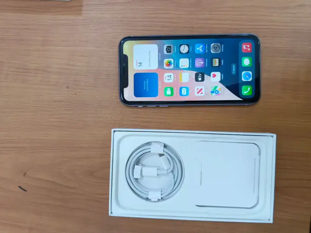 Iphone 11 128gb banyak bonus