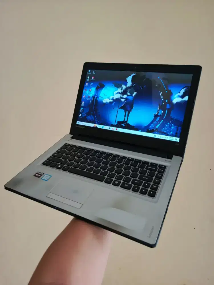 Lenovo Ideapad 300-14ISK Intel Core i5 Skylike Gen 6 Dual Vga