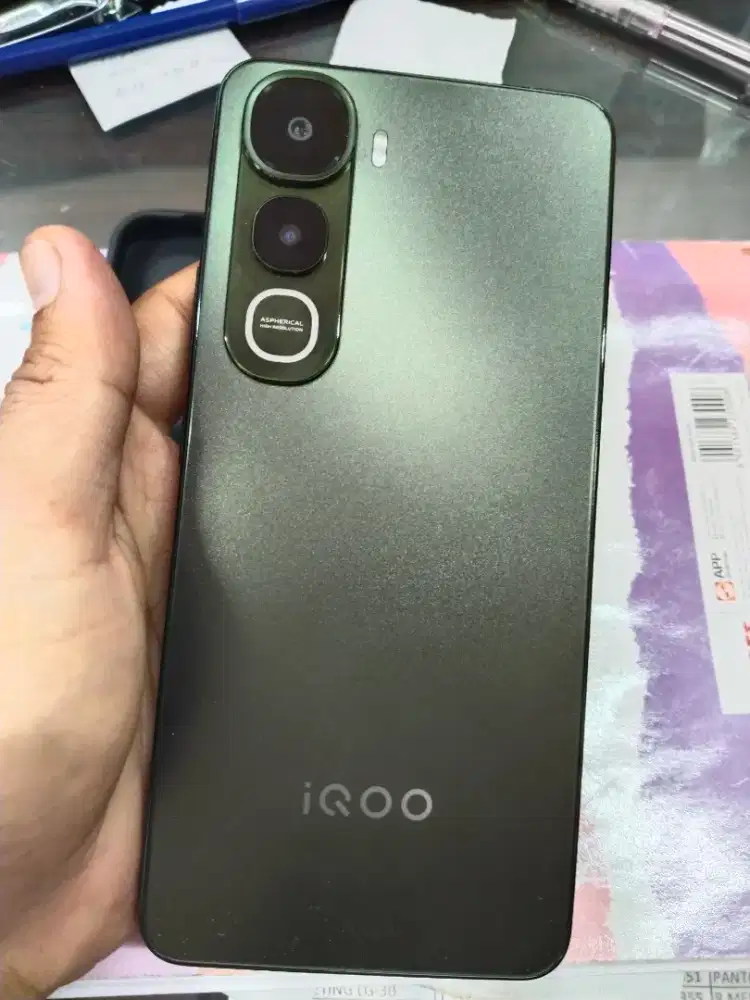 IQOO Z10 LITE WARNA HIJAU 8/256GB