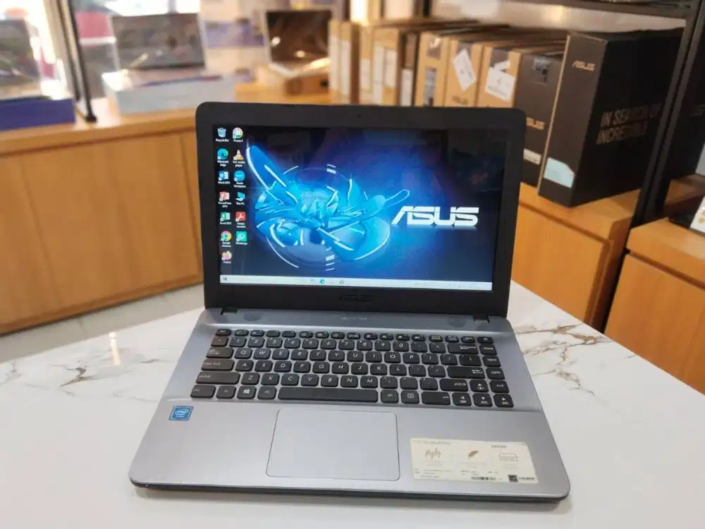 JUAL MURAH!! ASUS X441M CELERON N4000/RAM 4GB/SSD 128GB/NO MINUS