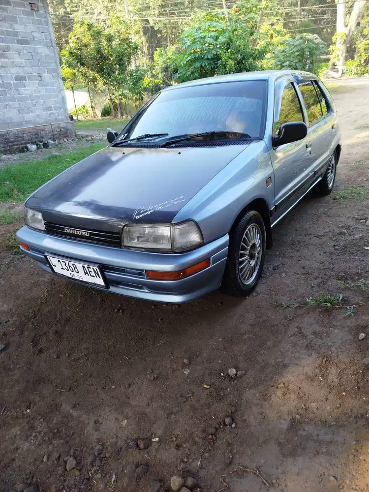 Daihatsu charade winner 1991