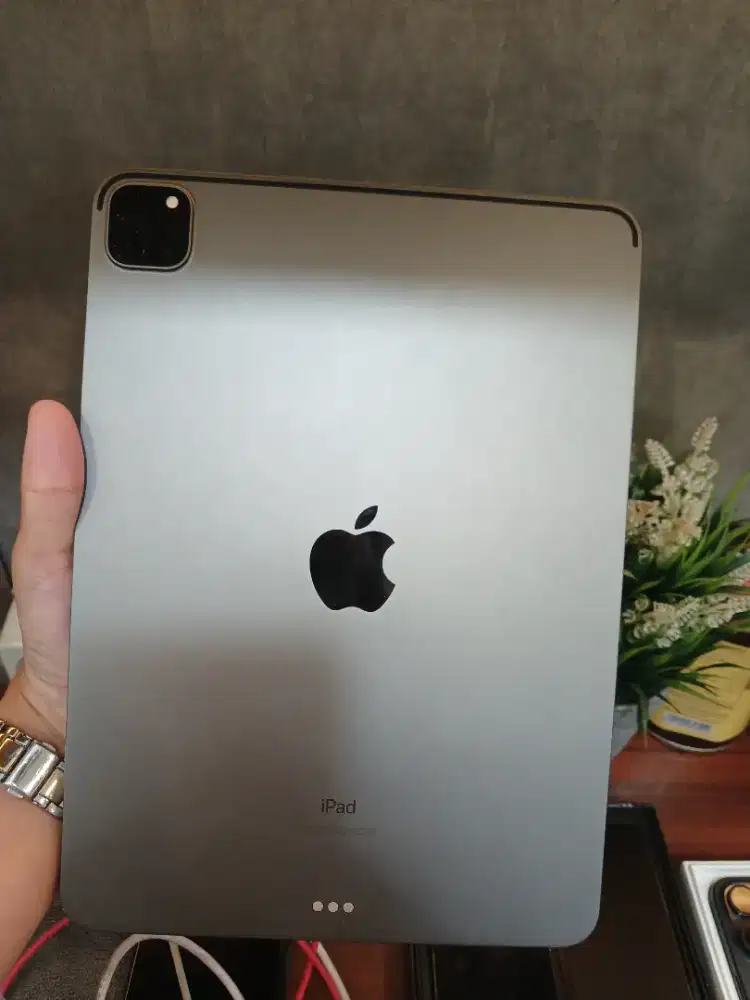 Apple iPad Pro 2020 11inch 128GB Wifi Unit+Chrgr