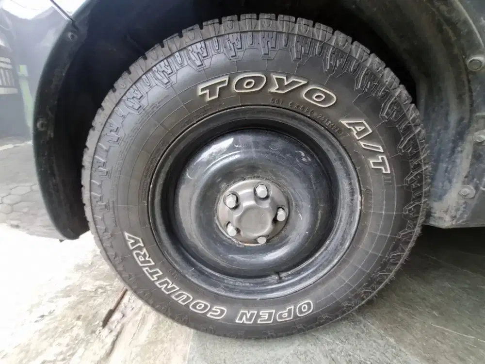 Toyo A/T offroad R17