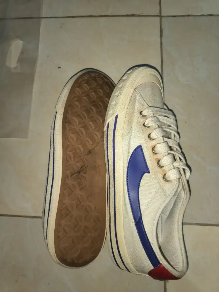 COMPASS RETROGRADE LOW