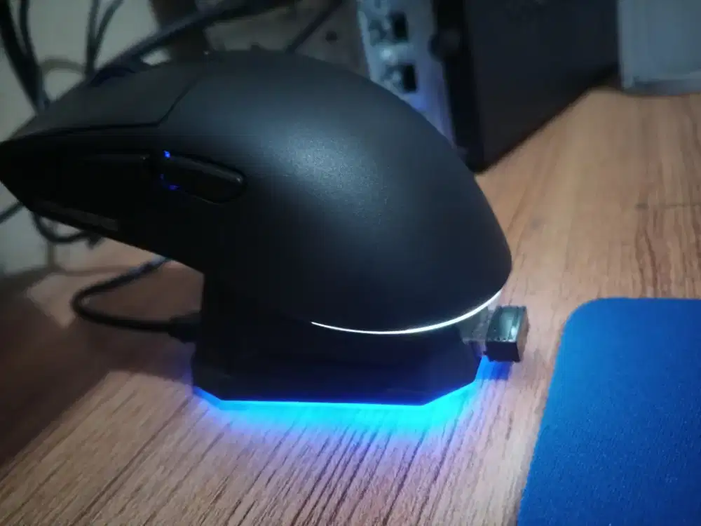Mouse Wireless Docking Charging NYK Nemesis Riot Bluetooth RGB