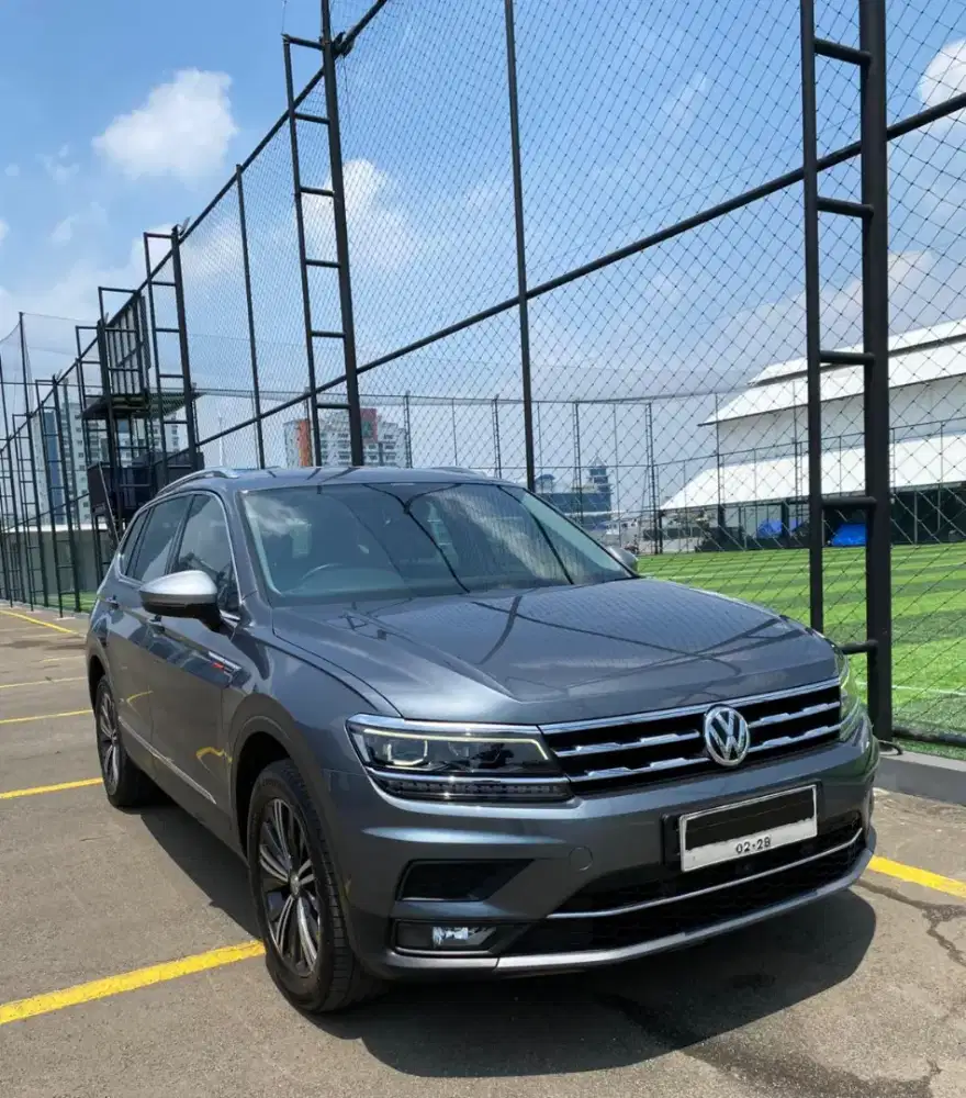 VW TIGUAN ALLSPACE 1.4 TFSI Tahun 2020
