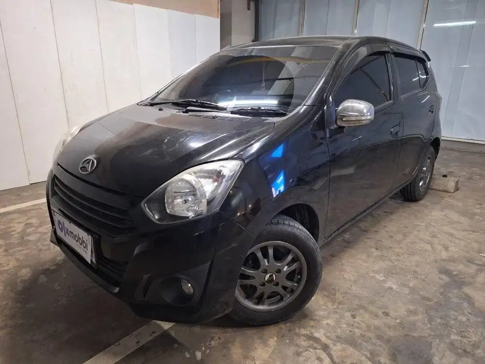 TDP Rendah -  Daihatsu Ayla 1.0 D Bensin MT 2020 Hitam BK