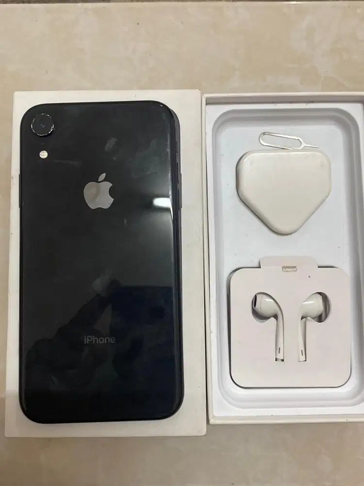 Iphone XR Black 64GB BH 77% Nominus Mulus