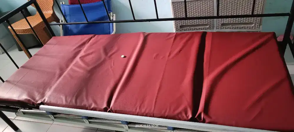Matras + Tempat Tidur Besi