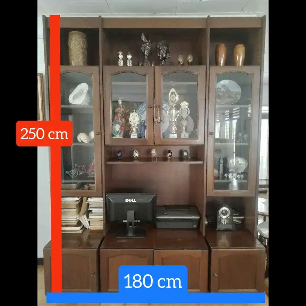 Lemari TV Kayu Lemari Pajangan