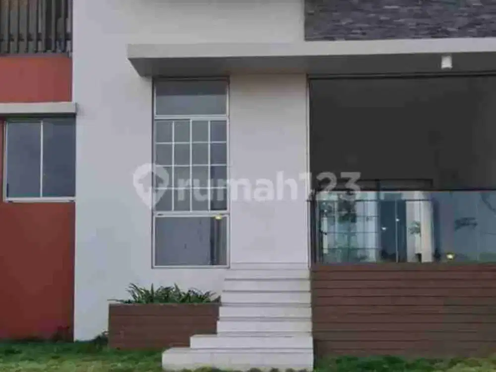 Dijual rumah minimalis pik2 brandnew view danau siap huni