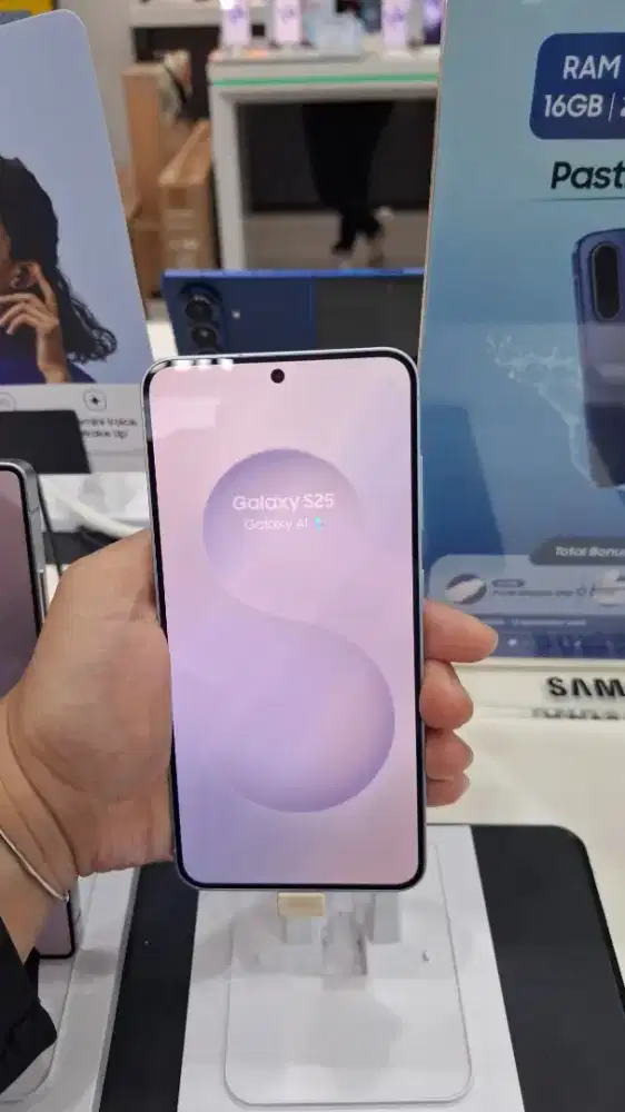 Menjual hp baru bisa cicilan tanpa kartu kredit