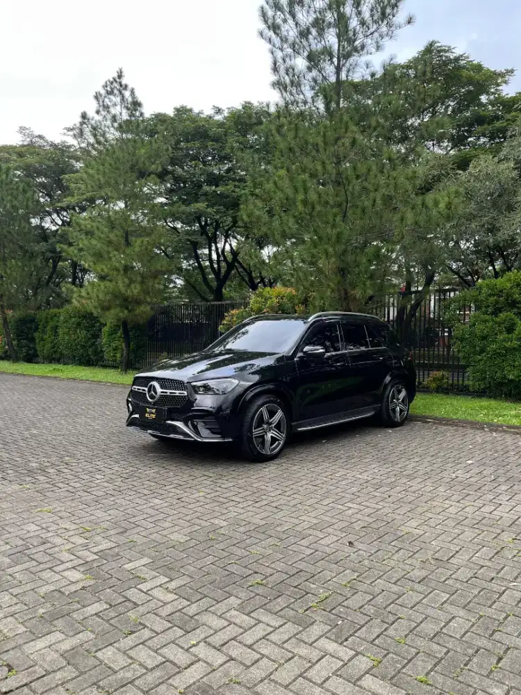 Mercedes Benz GLE 450 4MATIC AMG 2024
Facelift