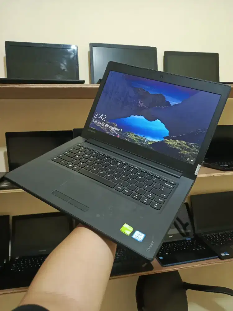 Lenovo Ideapad 310 14IKB Intel Core i5 Kabylike Gen 7 Double VGA