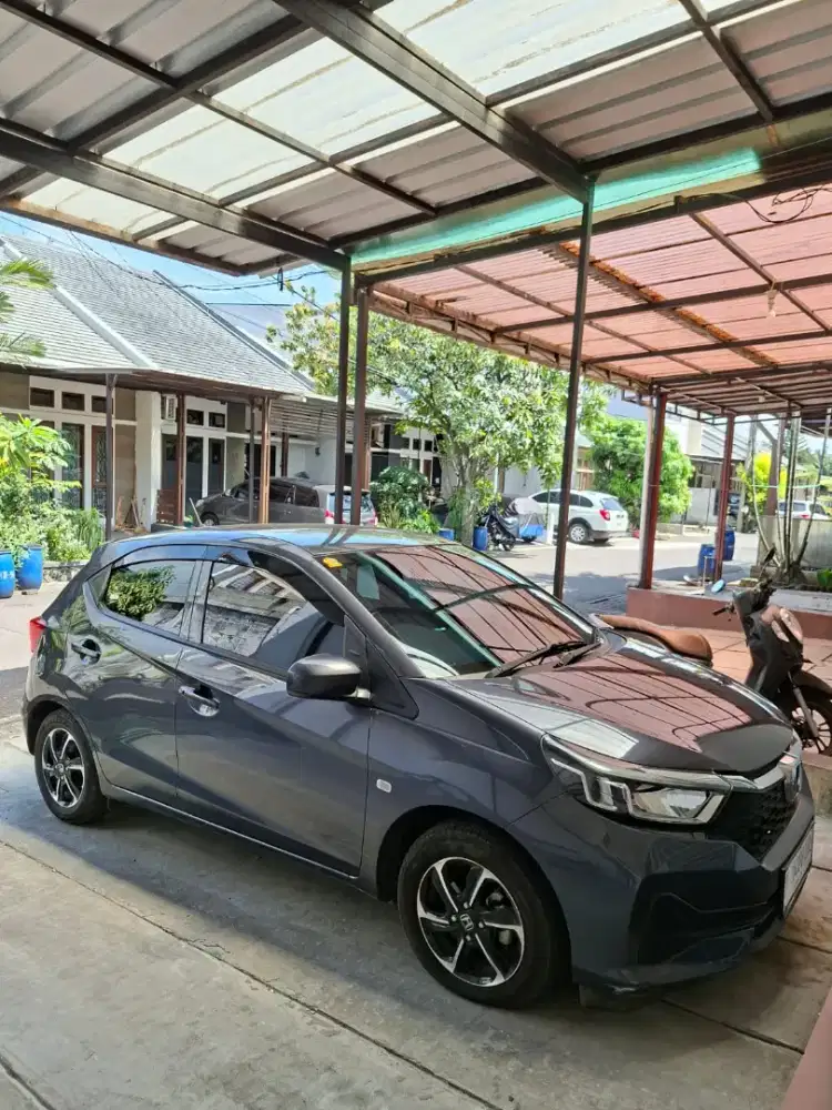 Jual Mobil Brio Satya E
