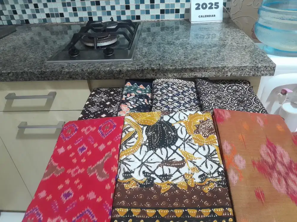Dijual borongan 7 buah batik tulis asli UK 200cmX115cm..110cmX225cm